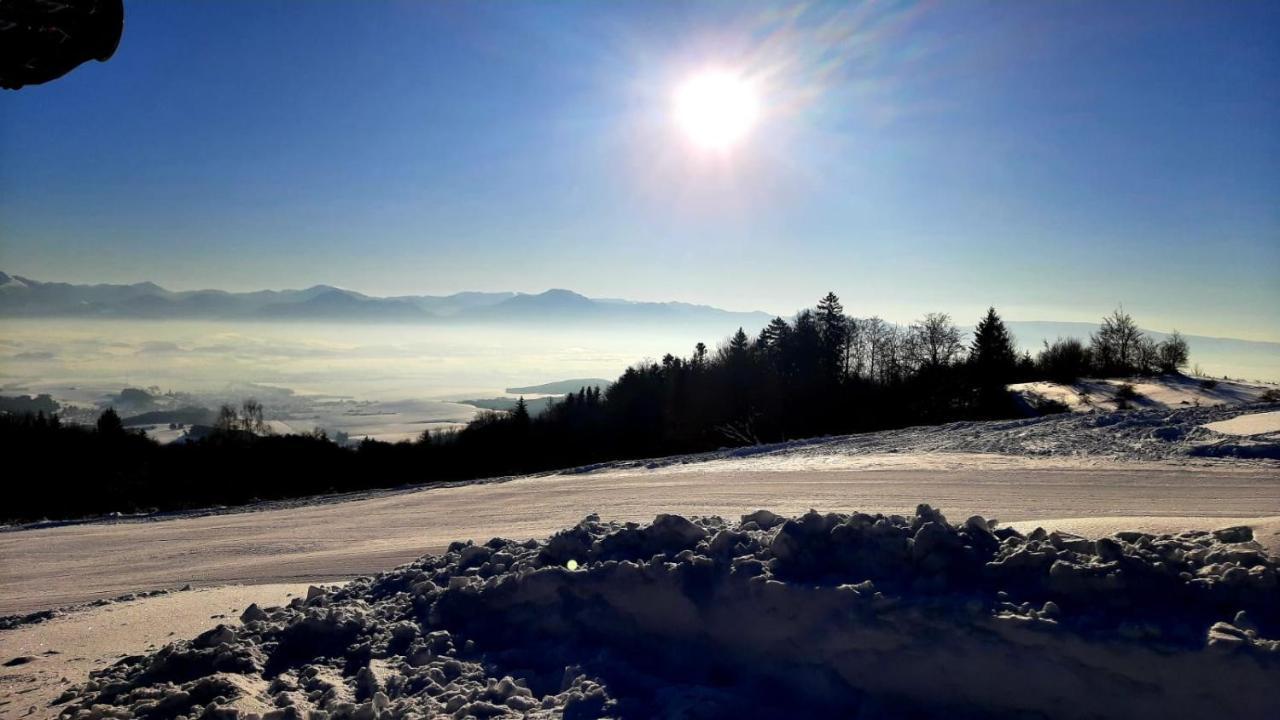 Snowland Apartmany Valča Exteriér fotografie